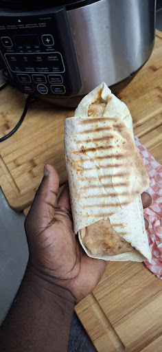 Photo of ZEMA100 shawarma - 2611 Eglinton Ave W, York, ON M6M 1T3