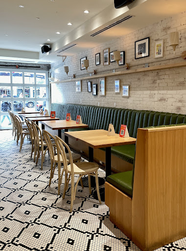 Photo of Yaffa Shawarma & Falafel - 2313 Yonge St, Toronto, ON M4P 2C6