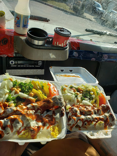 Photo of Red & White Shawarma - 1635 Lawrence Ave W, North York, ON M6L 3C9