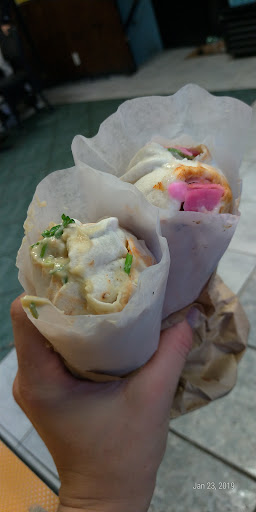 Photo of Dundas Shawarma - 768 Dundas St W, Toronto, ON M6J 1T8