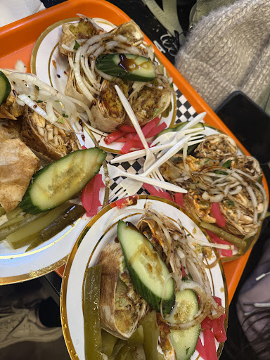 Photo of Shawarma Royale - 671 Danforth Ave, Toronto, ON M4J 1L3
