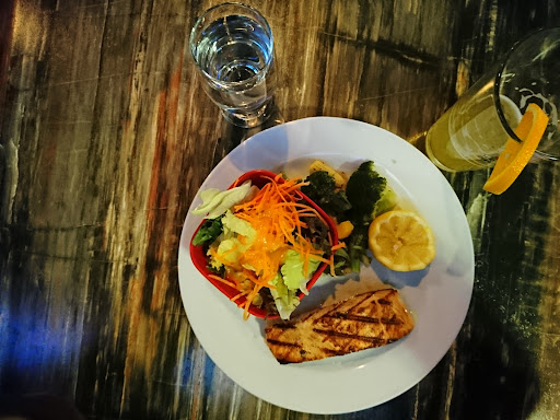 Photo of Restaurant Maman Fournier - 3125 Bd des Récollets, Trois-Rivières, QC G9A 6M1