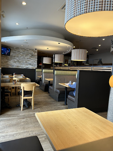 Photo of Restaurant Scores - 4225 Bd des Forges, Trois-Rivières, QC G8Y 2P1
