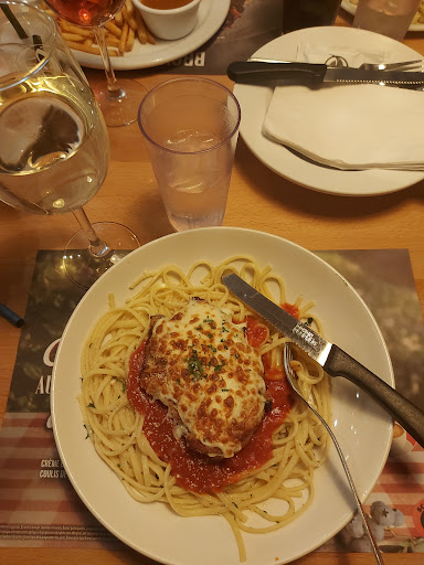 Photo of Restaurant Scores - 4225 Bd des Forges, Trois-Rivières, QC G8Y 2P1