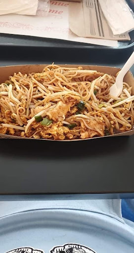 Photo of Thai Express Restaurant Trois-Rivières - 3700 Bd des Forges, Trois-Rivières, QC G8Y 4R2