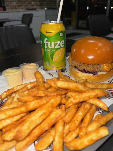 Photo of Restaurant Kapsalon - 3855 Bd Décarie, Montréal, QC H4A 3J6