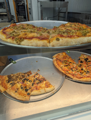 Photo of Pizza Pita Prime - 5345 Rue Vézina, Montréal, QC H3X 4A8