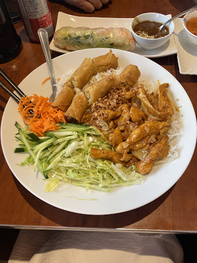 Photo of Weyburn Noodle House - 20 1 Ave SW, Weyburn, SK S4H 2A4