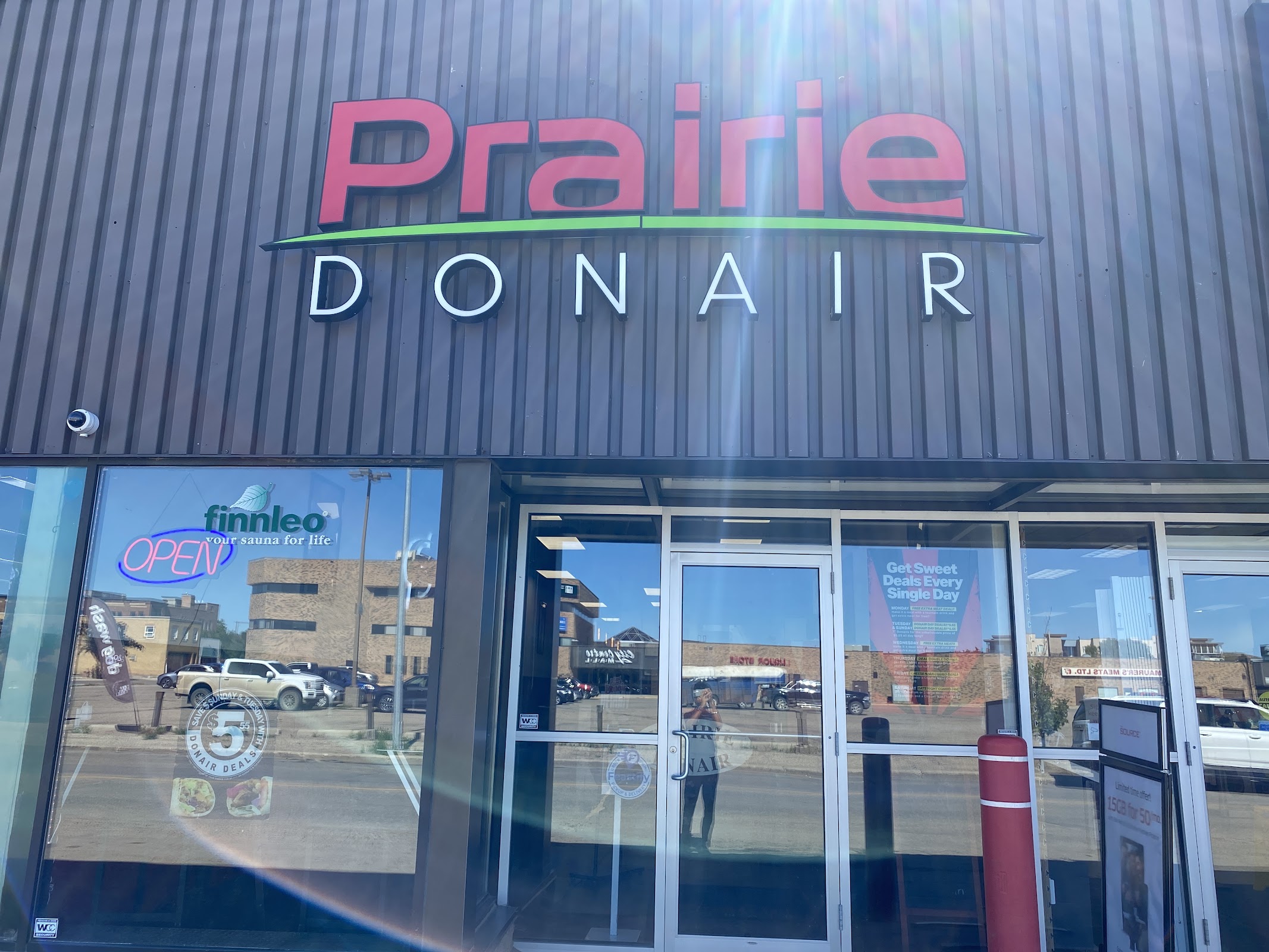 Photo of Prairie Donair Weyburn - 106 Railway Ave #3, Weyburn, SK S4H 0A2