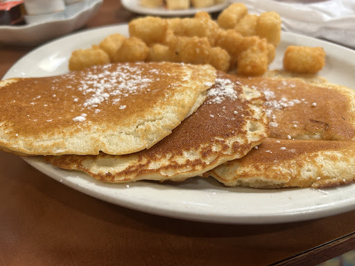 Photo of T & C Family Restaurant, Dallas Pizza - 72 3rd St NE, Weyburn, SK S4H 0C5