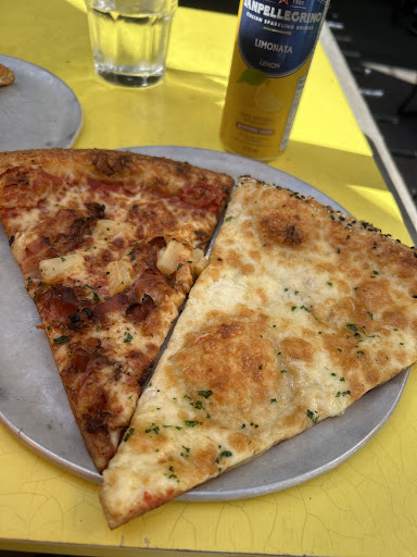 Photo of HandleBar Pizza - 4557 Blackcomb Wy #106, Whistler, BC V8E 0Y2