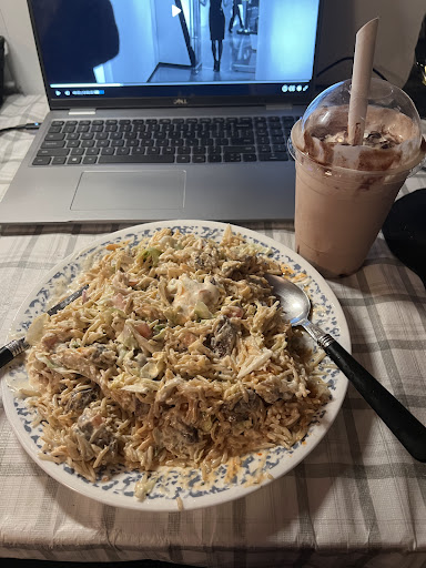 Photo of Habibz Corner - 532 Simcoe St S, Oshawa, ON L1H 4J8