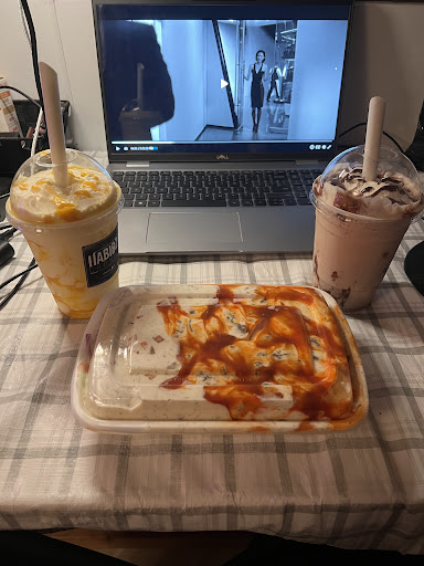 Photo of Habibz Corner - 532 Simcoe St S, Oshawa, ON L1H 4J8