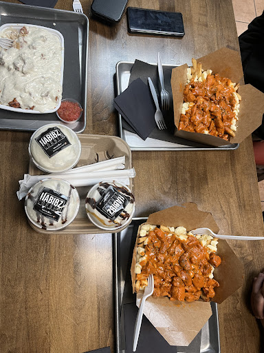 Photo of Habibz Corner - 532 Simcoe St S, Oshawa, ON L1H 4J8