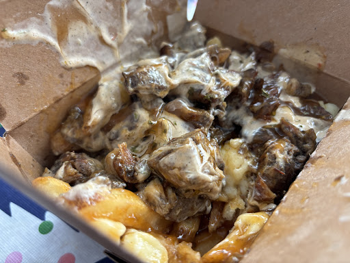 Photo of Habibz Corner - 532 Simcoe St S, Oshawa, ON L1H 4J8