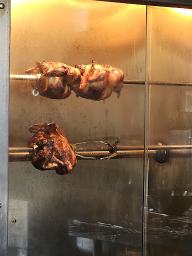 Photo of Royal Chicken - 1009 Wyandotte St E, Windsor, ON N9A 3K3