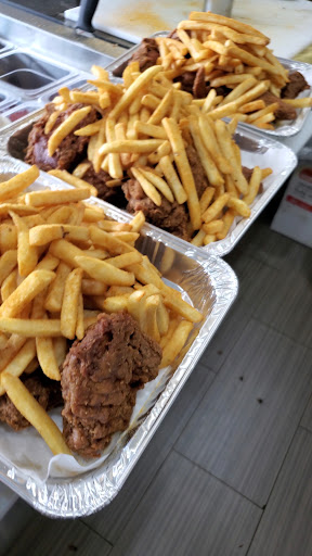 Photo of Royal Chicken - 1009 Wyandotte St E, Windsor, ON N9A 3K3