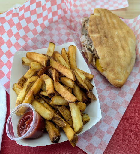 Photo of Swan Grill & Bakery مطعم وأفران الوزة - 1520 Tecumseh Rd W, Windsor, ON N9B 1T8