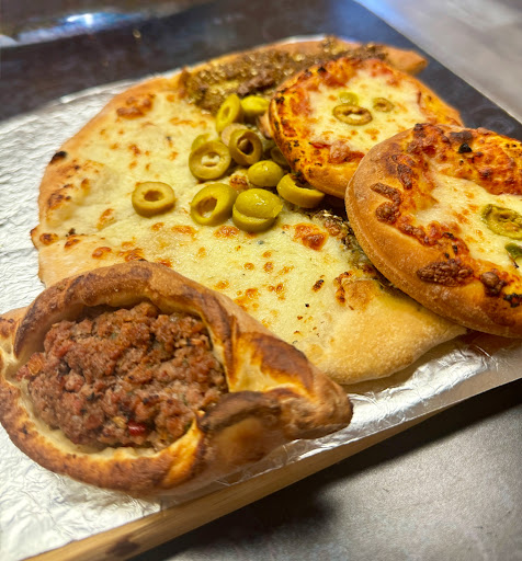 Photo of Alkasem Restaurant - 1206 Wyandotte St E, Windsor, ON N9A 3K5