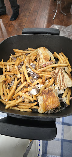Photo of Hamoudi's Shawarma - South Windsor - 3392 Dougall Ave, Windsor, ON N9E 1S6