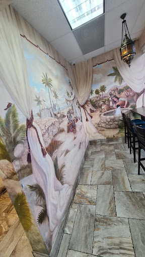Photo of Hamoudi's Shawarma - South Windsor - 3392 Dougall Ave, Windsor, ON N9E 1S6