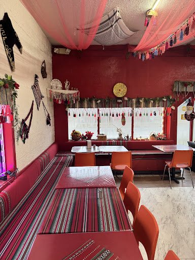 Photo of Aloony Shawarma - 1005 Lincoln Rd, Windsor, ON N9A 4A3