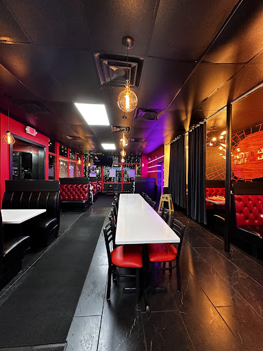 Photo of HOT & PUFF - 14651 Michigan Ave, Dearborn, MI 48126, USA