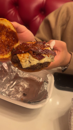 Photo of HOT & PUFF - 14651 Michigan Ave, Dearborn, MI 48126, USA