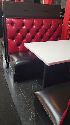 Photo of HOT & PUFF - 14651 Michigan Ave, Dearborn, MI 48126, USA