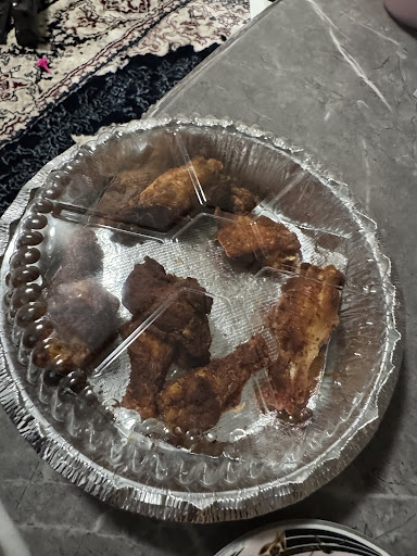Photo of HOT & PUFF - 14651 Michigan Ave, Dearborn, MI 48126, USA