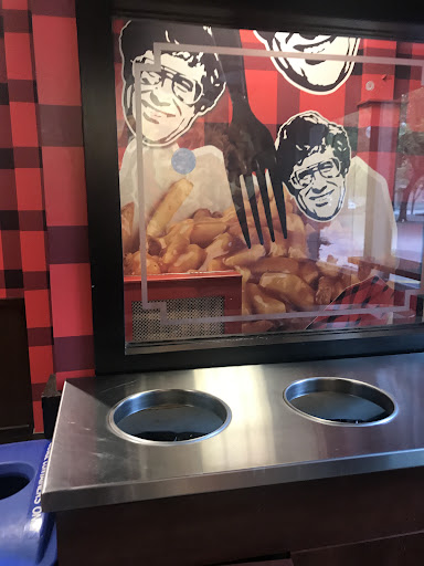 Photo of Smoke's Poutinerie - 131 Albert St, Winnipeg, MB R3B 1G6