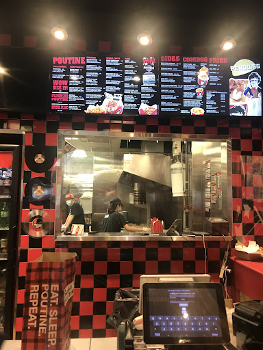 Photo of Smoke's Poutinerie - 131 Albert St, Winnipeg, MB R3B 1G6
