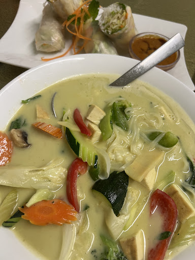 Photo of Shaba Thai Cuisine - 561 Portage Ave, Winnipeg, MB R3B 2G2
