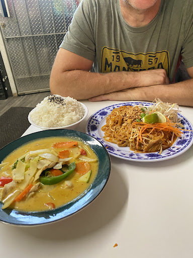 Photo of Shaba Thai Cuisine - 561 Portage Ave, Winnipeg, MB R3B 2G2