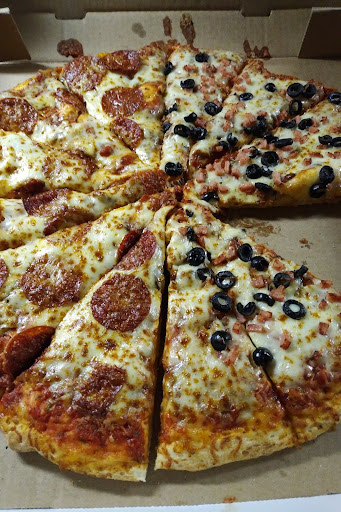 Photo of Crispy Slice Pizza &Wings - 925 Dundas St, Woodstock, ON N4S 8V3