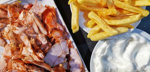 Photo of Shawarma Marina مطعم سوري”، “مطعم عربي”، “شاورما في هامبورغ” - Wandsbeker Chaussee 29, 22089 Hamburg, Germany