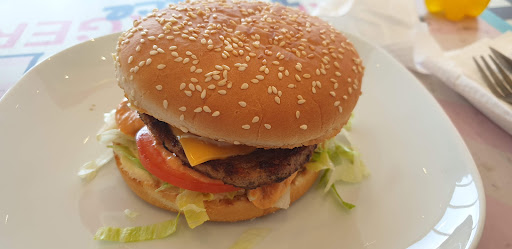 Photo of Q8 Grillen v/Hoang Thai Than - Jerslevvej 2, 9700 Brønderslev