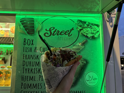Photo of Esma's Streetkitchen - Bernstorffsgade 18, 1570 København