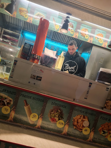 Photo of Esma's Streetkitchen - Bernstorffsgade 18, 1570 København