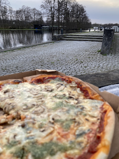 Photo of Byens Kylling & Pizza Ry - Klostervej 14, 8680 Ry