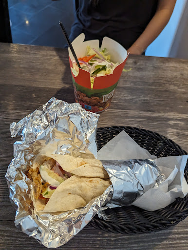 Photo of Kebab & Pizza Chilis - Stationscentret 7, 4000 Roskilde