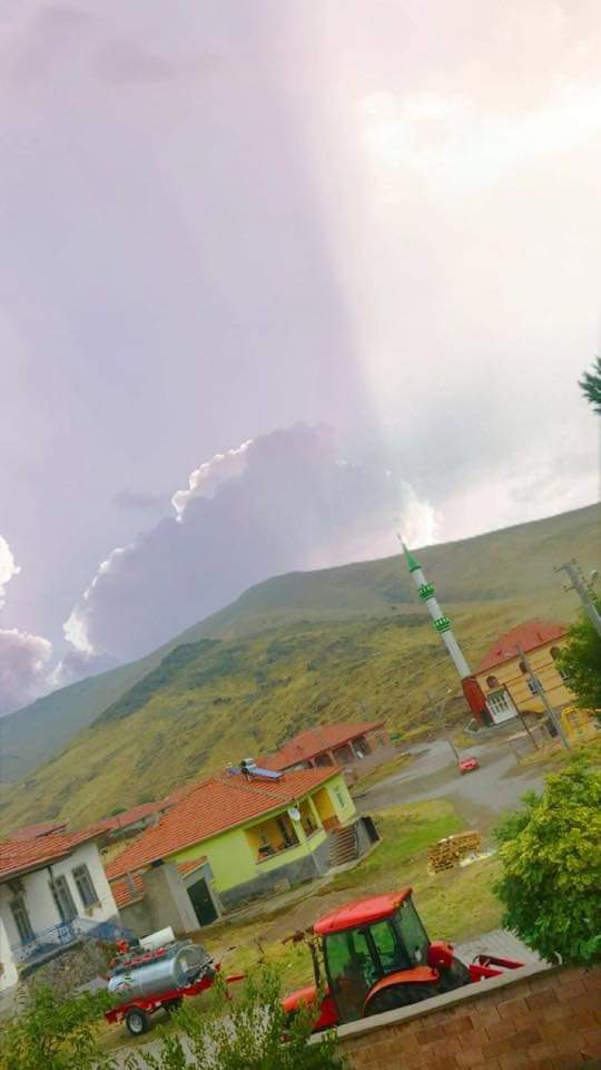 Photo of Konya Slagter & Shawarma Haus by Mehmet Iscan - Sadelmagerporten 4, 2650 Hvidovre