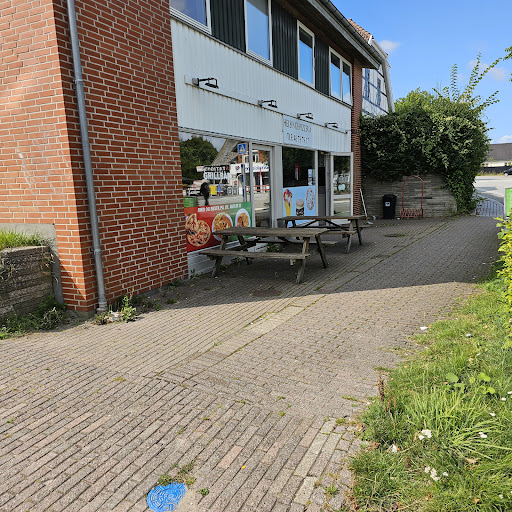 Photo of Helsinge Pizza - Hammerichsvej 2a, 3200 Helsinge