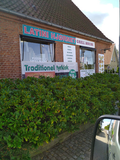 Photo of Latini Hjørnet - Skansevej 88, 3400 Hillerød