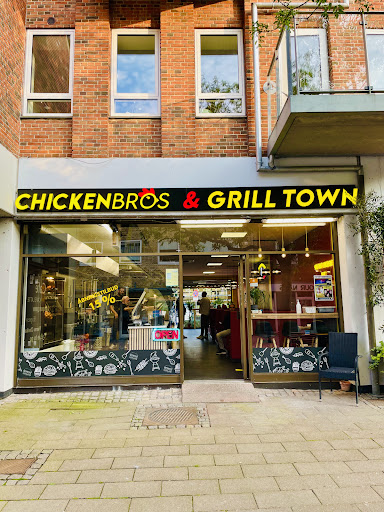 Photo of Chicken BROS - Helsingørsgade 10, 3400 Hillerød