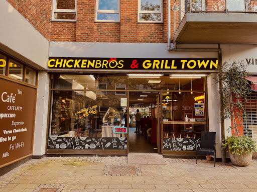 Photo of Chicken BROS - Helsingørsgade 10, 3400 Hillerød