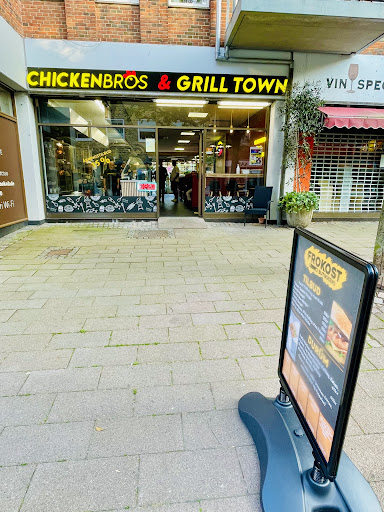 Photo of Chicken BROS - Helsingørsgade 10, 3400 Hillerød