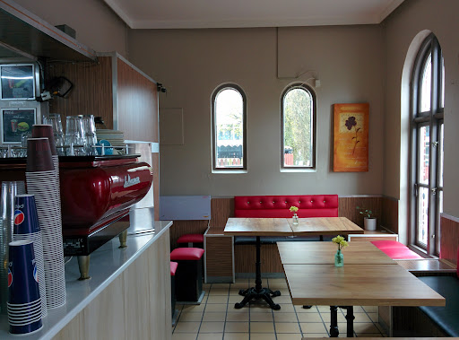 Photo of Cafe Station Pizza Bar - Søndre Jernbanevej 32, 3400 Hillerød