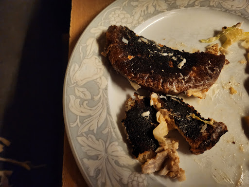 Photo of Mendos Pizza- & Burgerhouse - Ådalsparkvej 63, 2970 Hørsholm
