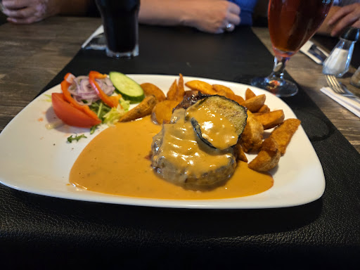 Photo of Lystrup Café & Familierestaurant - Bystævnet 1, 8520 Lystrup